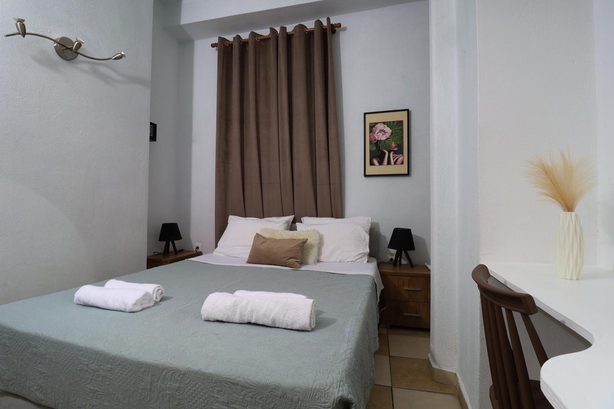 Faros Coastal Apartments 斯科派洛斯 外观 照片